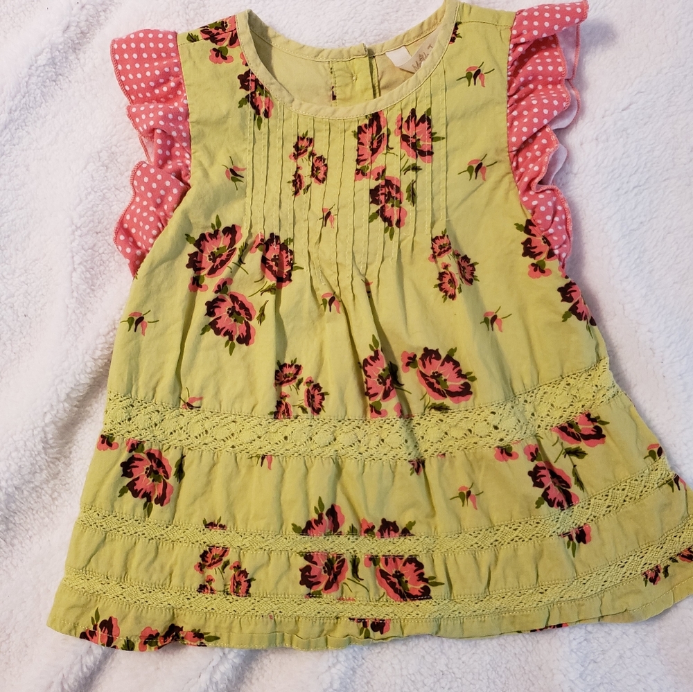Cute Matilda Jane top Size 2